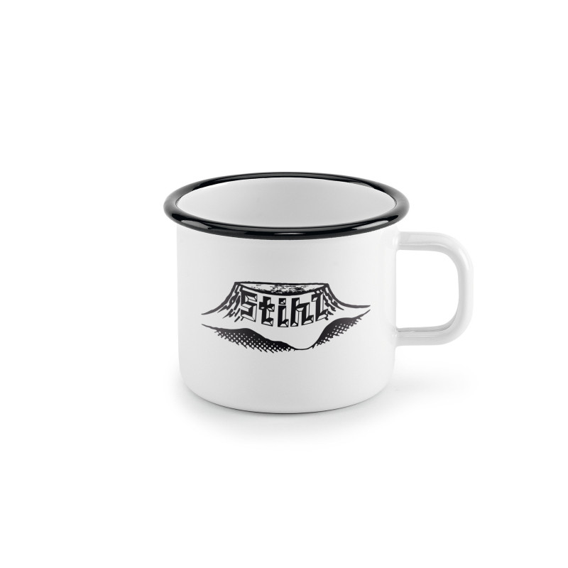Tasse émaillée